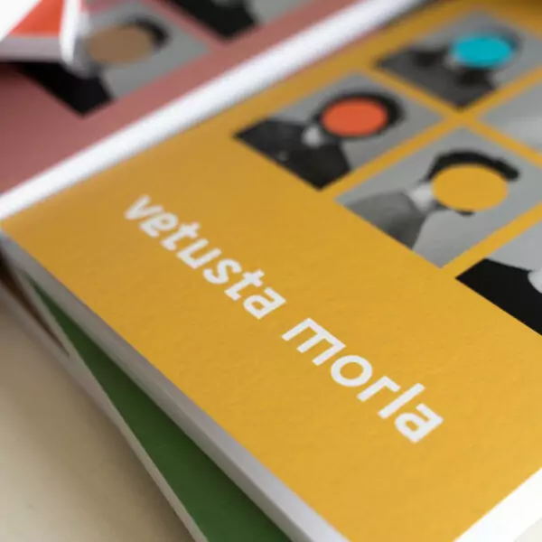 Cuaderno de Notas Vetusta Morla Amarillo